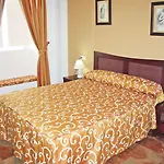 San Cayetano Hotel