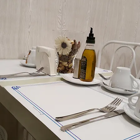 Otel San Cayetano 2*