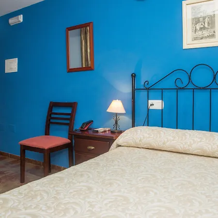 San Cayetano 2* Ρόντα