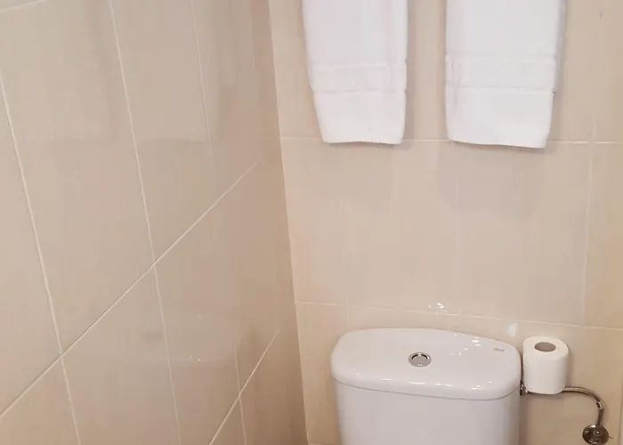 San Cayetano Hotell 2*